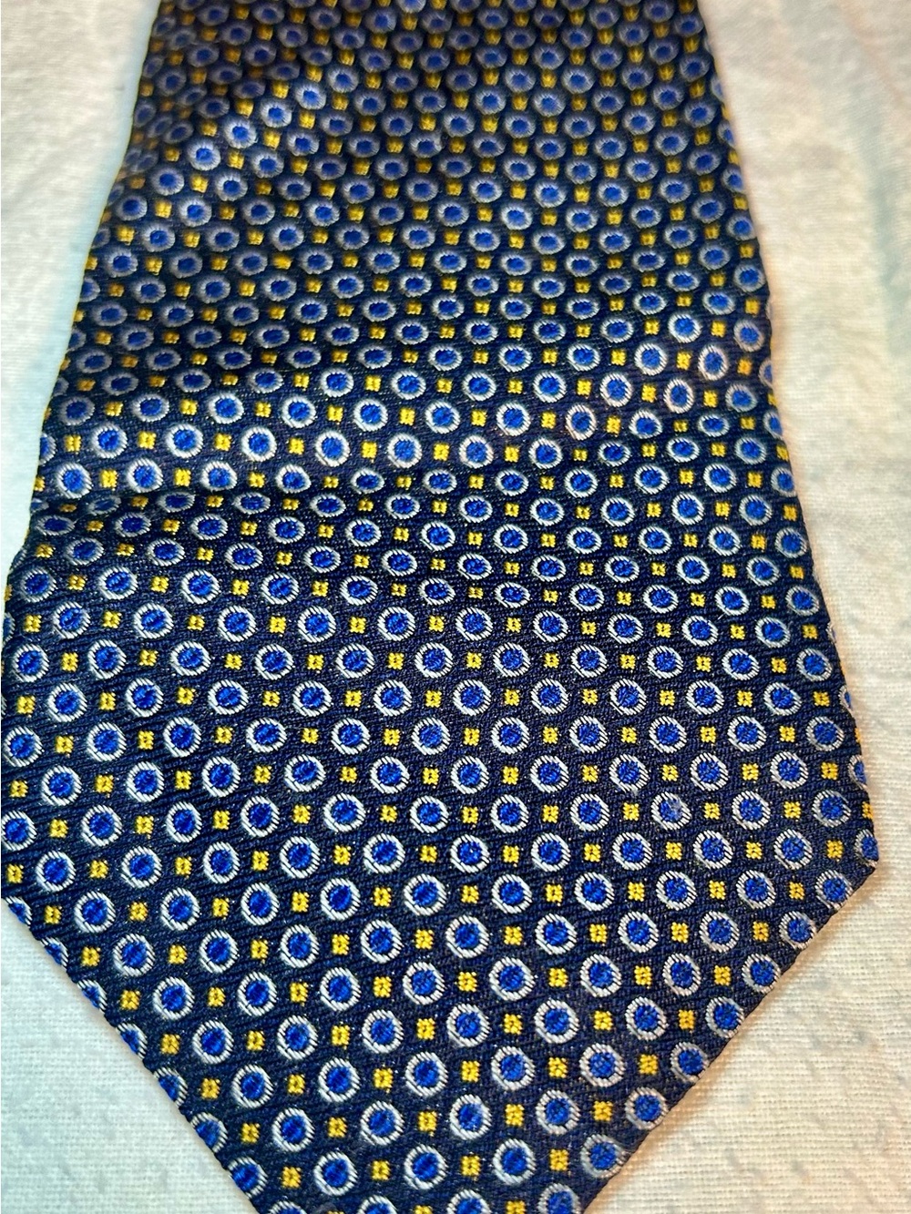 Men's Blue Geometric Silk Tie with Yellow Accents